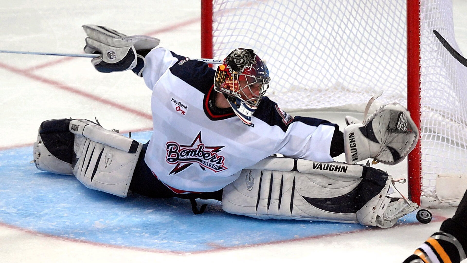 利物浦名宿互撕？杰拉德回应欧文提问，一句话让演播室瞬间沸腾